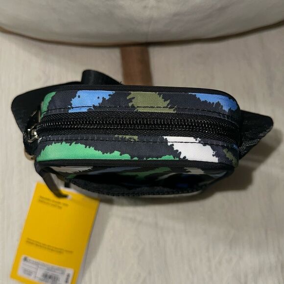 DVF x Target Black Green White Disco Zebra Nylon Small Crossbody Bag Wallet Set - Picture 6 of 14